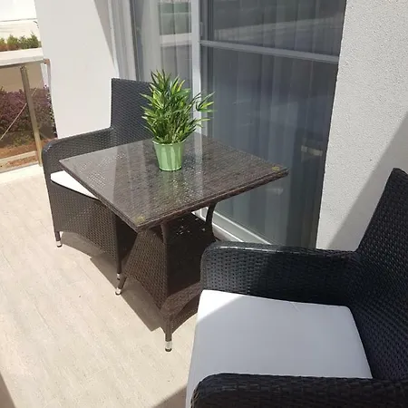 Royal Sun House, Close To Long Beach بيت للعطل